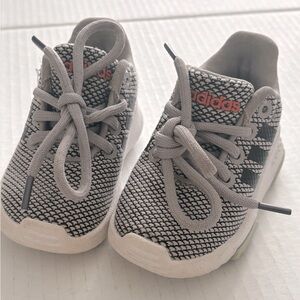 Adidas size 4K sneakers color gray/black